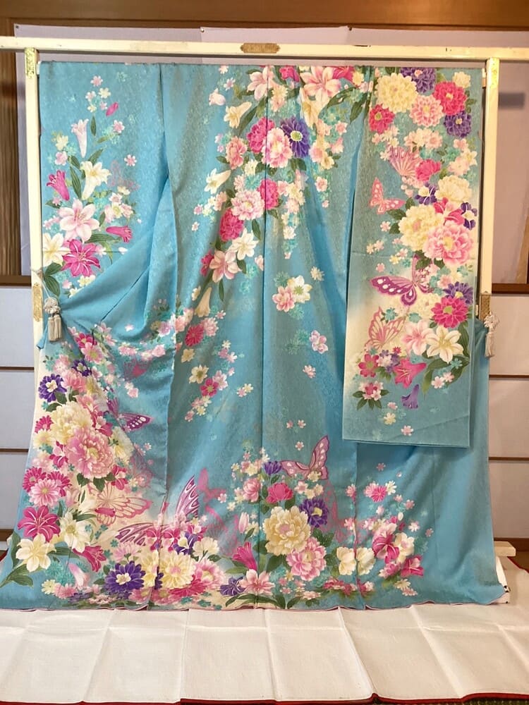 K-101 ブルー地に蝶と花