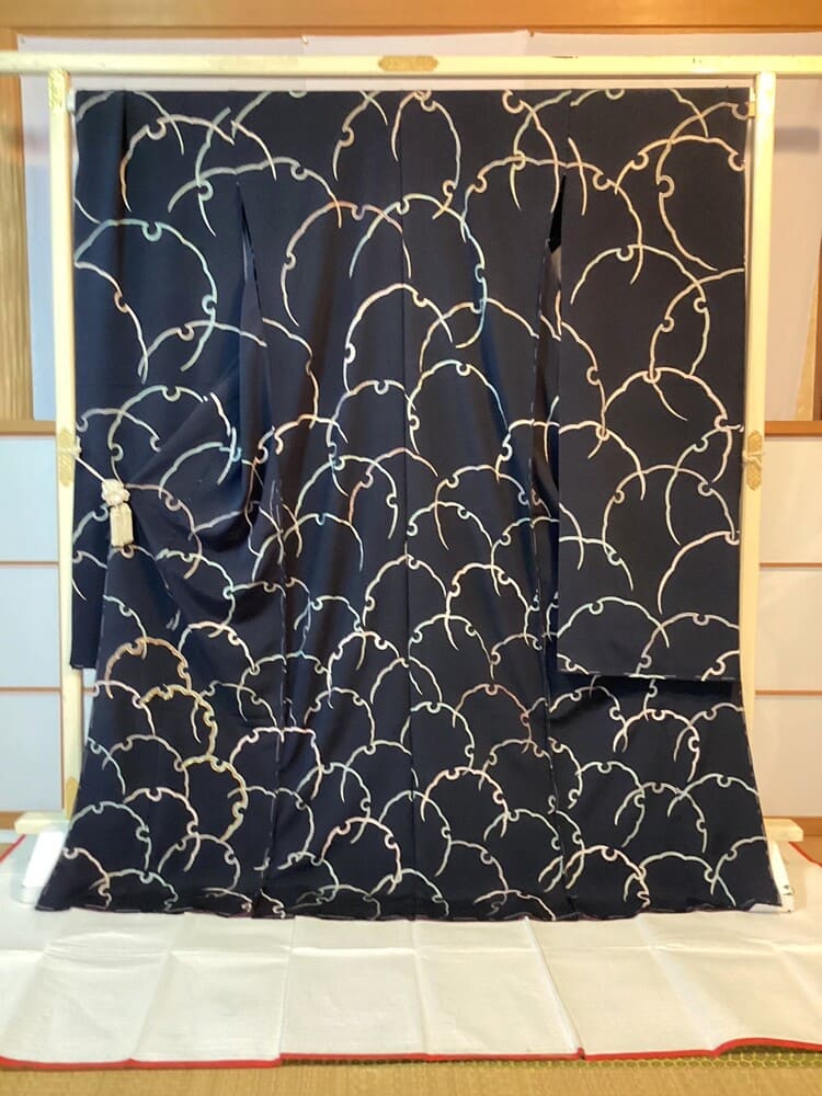 k-119 紺地に雪輪