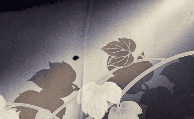 着物タバコ穴あき